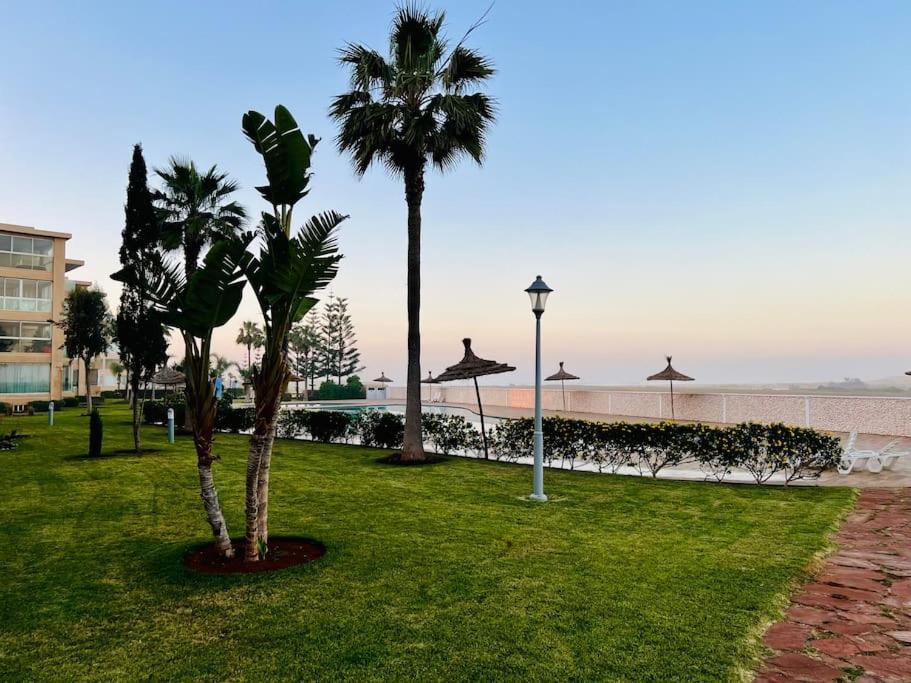 Ocean Gem - Exclusive Luxury, Balcony Pool, Beach, Surf & Views * Bouznika