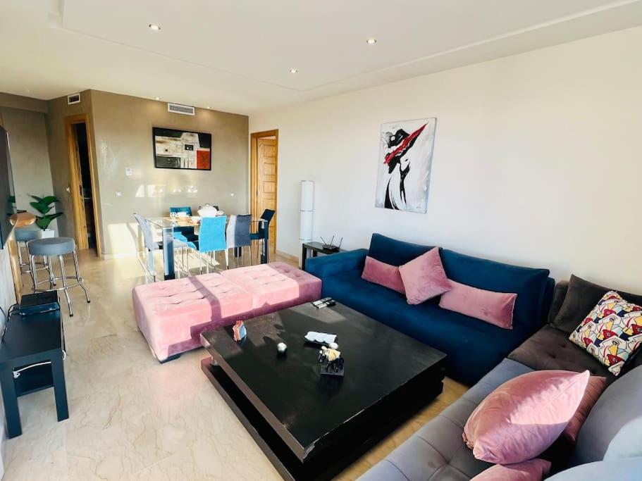 Ocean Gem - Exclusive Luxury, Balcony Pool, Beach, Surf & Views Apartment Bouznika